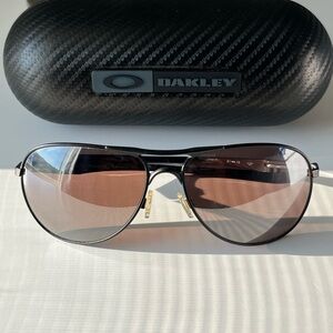 Oakley Plaintiff Sunglasses